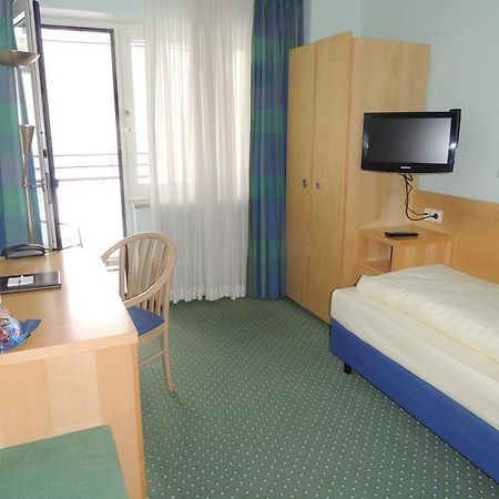 Hotel Konigswache Мюнхен Екстериор снимка
